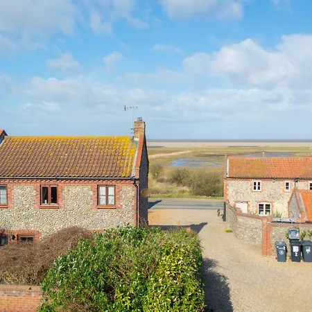 Host & Stay - Tystie Cottage Salthouse Buitenkant foto